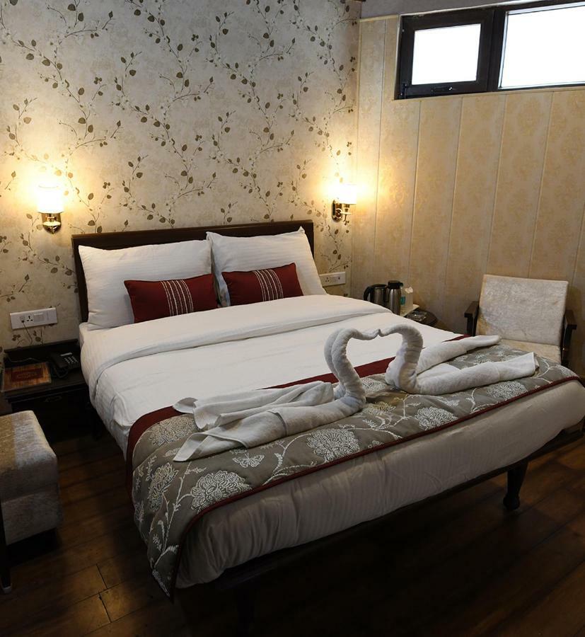 Astoria Hotel
